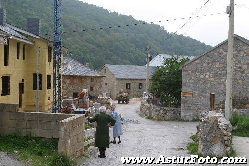 somiedo apartamentos,turismo rural,villar de vildas,casas de aldea,pornalcal,somiedo,casa rural,rurales,dormir villar de vildas, la pornalcal,vacaciones,ofertas,alojamientos rurales,hotel,hoteles,apartamento,somiedo,villar de vildas,la pornalcal,